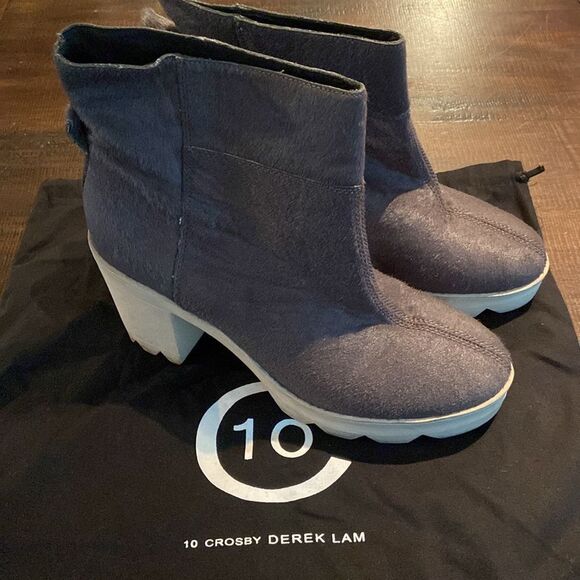 10 CROSBY DEREK LAM LYNNE FASHION ANKLE BOOT size 10 - Picture 1 of 12